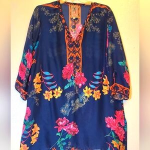 Johnny Was navy floral tunic top Sz large